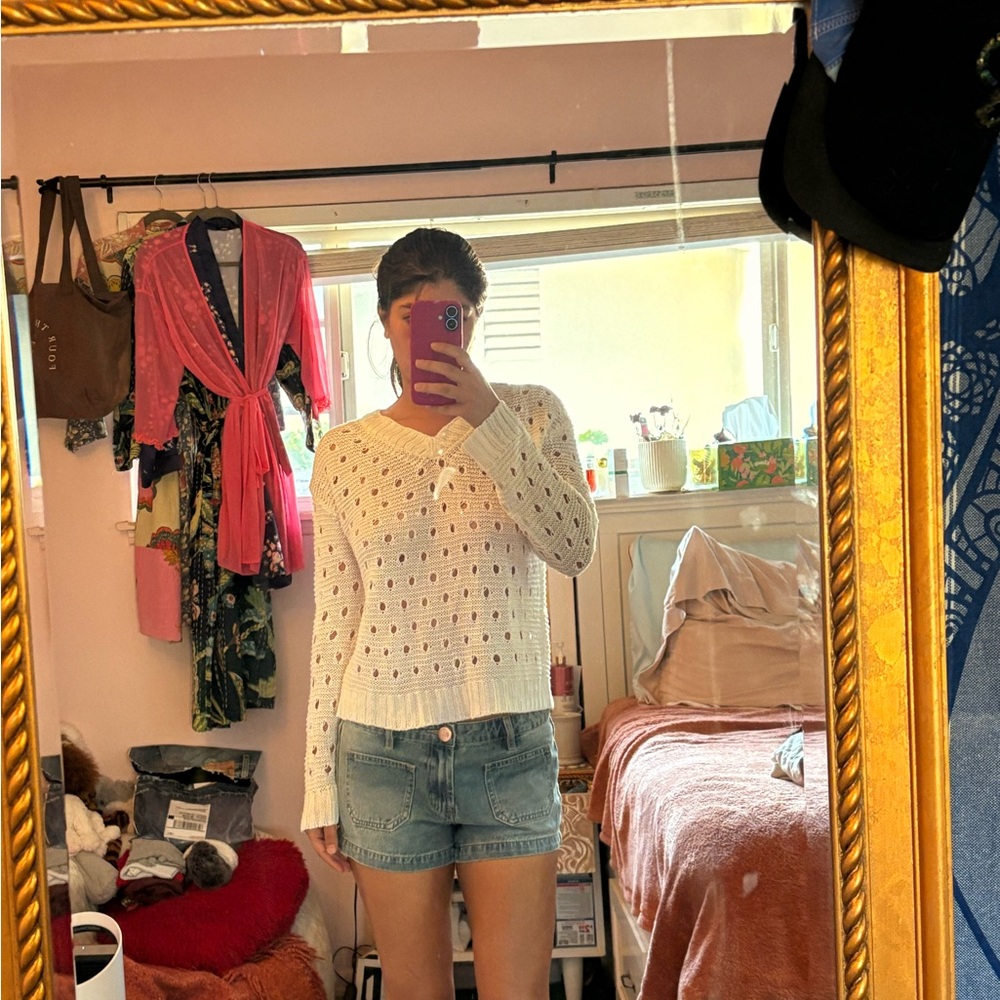 Chic White V-Neck Sweater for Women